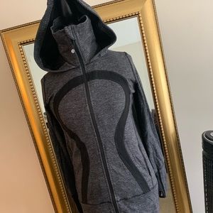 Lululemon jacket